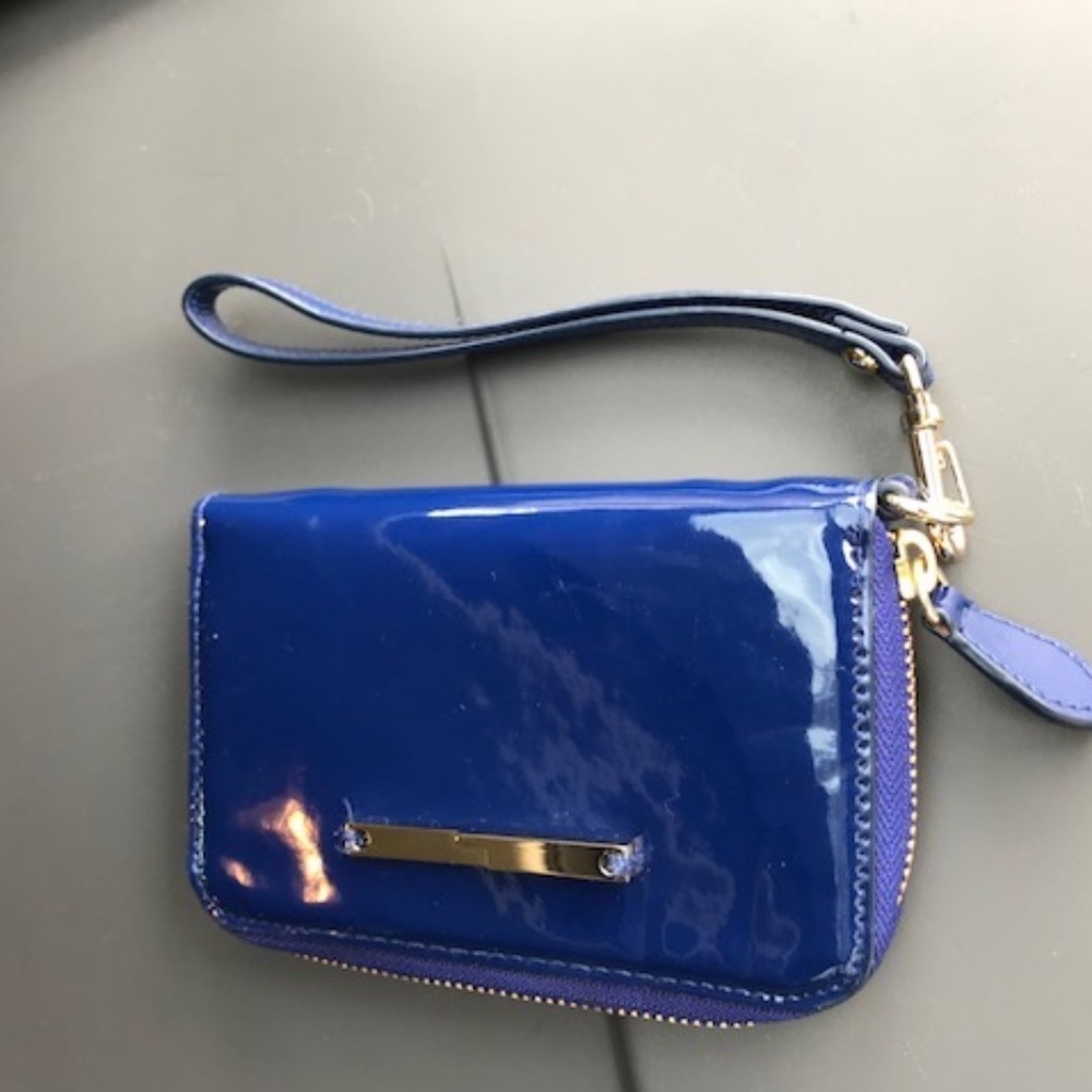 Blue wristlet!